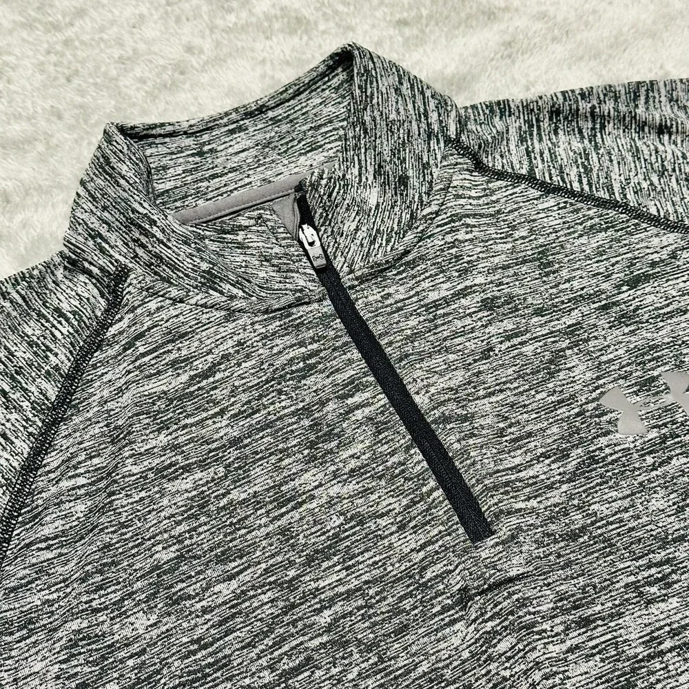 Under Armour Men's S Gray HeatGear 1/4 Zip Running Athletic Shirt